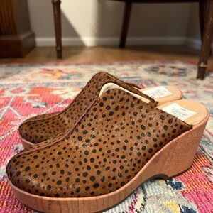 Dr. Scholl's Brown & Black Clog/Mules